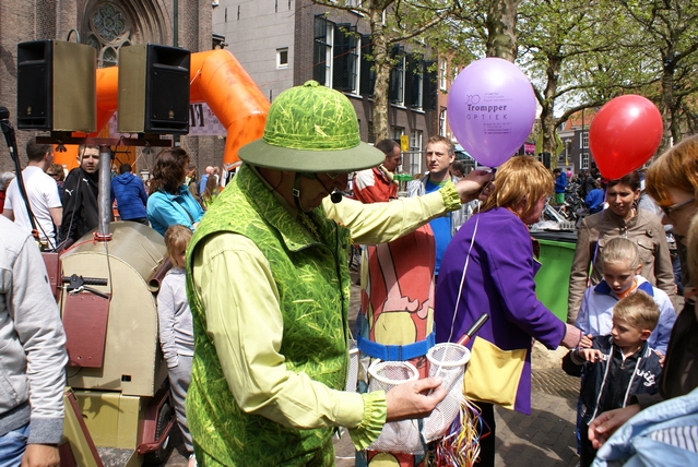 slideshow image