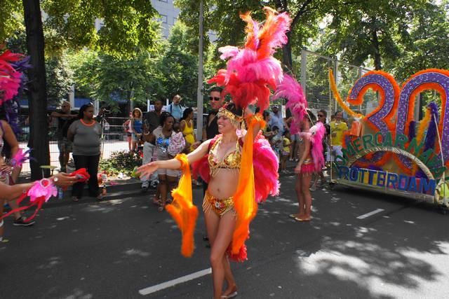 slideshow image