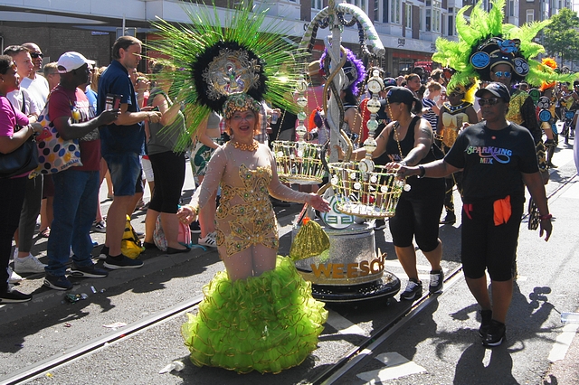 slideshow image