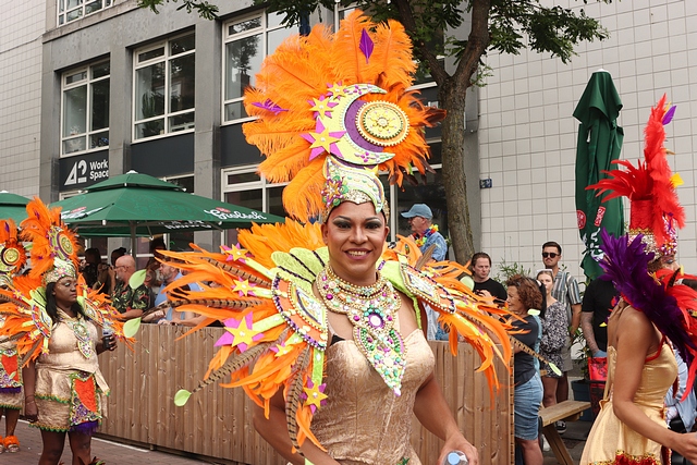 slideshow image